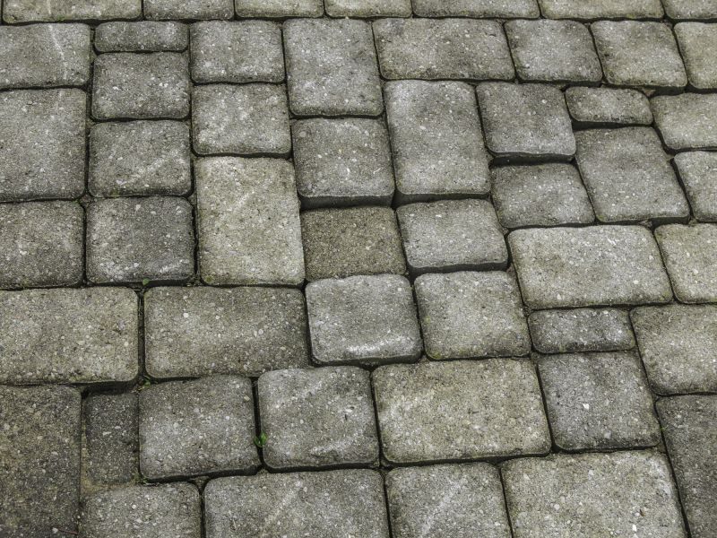 Crack Repair in Pavers